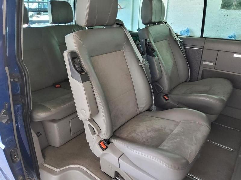 Second-hand VW T4 Edition 151 CP (111 kW) 2003 Albastru Van