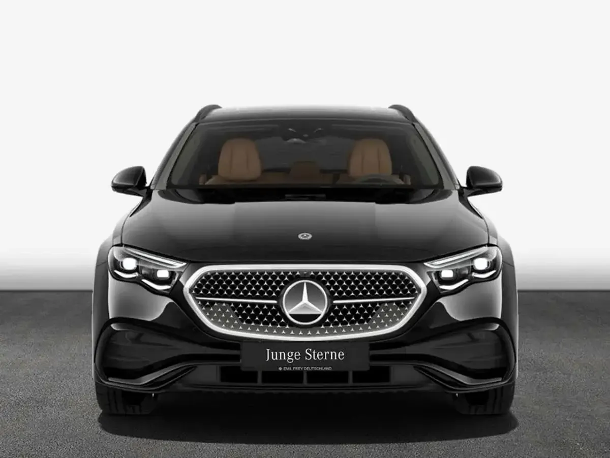Gebraucht Mercedes E300 AMG Line Premium Plus 313 PS (230 kW) 2024 Obsidianschwarz metallic Kombi