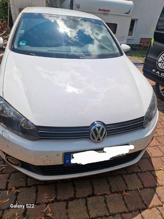 Gebraucht VW Golf VI Highline 122 PS (89 kW) 2010 Weiß Kleinwagen
