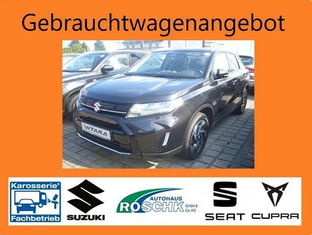 Schwarz Gebraucht 2024 Suzuki Vitara Comfort+ SUV | 24.995 € (Etwas zu teuer) - Bild 1/4