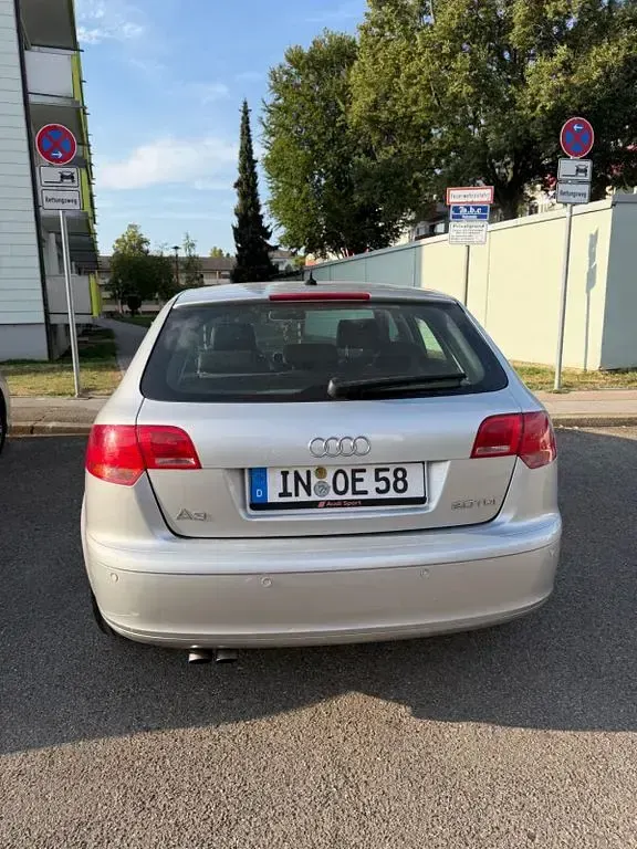 Gebraucht Audi A3 Ambiente 140 PS (102 kW) 2006 Silber Kleinwagen