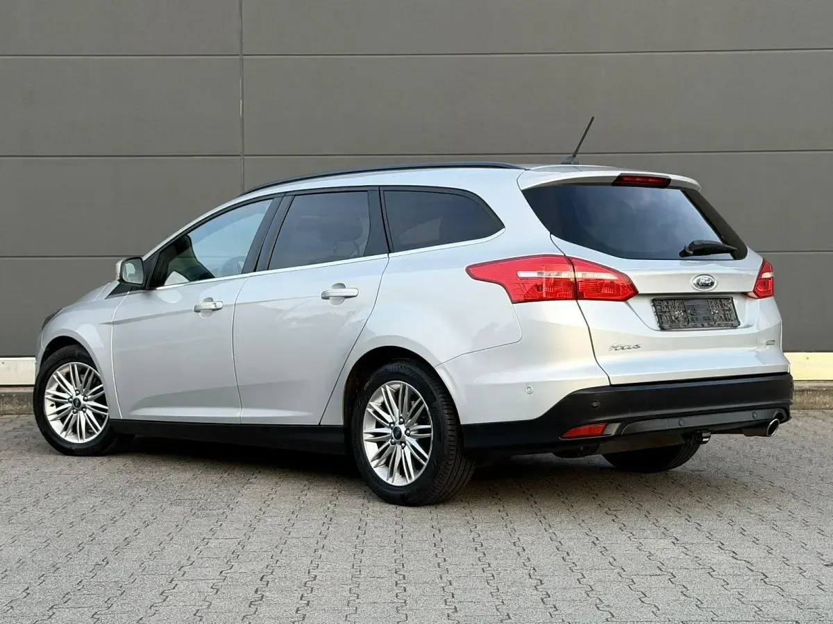 Gebraucht Ford Focus 150 PS (110 kW) 2018 Silber Kombi