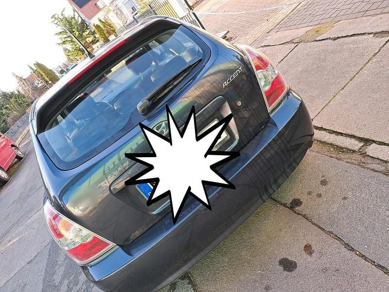 Gebraucht Hyundai Accent 97 PS (71 kW) 2007 Grün Kleinwagen