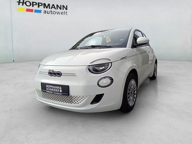 Gebraucht Fiat 500e 86 kW (118 PS) 2023 Arktis weiß Limousine
