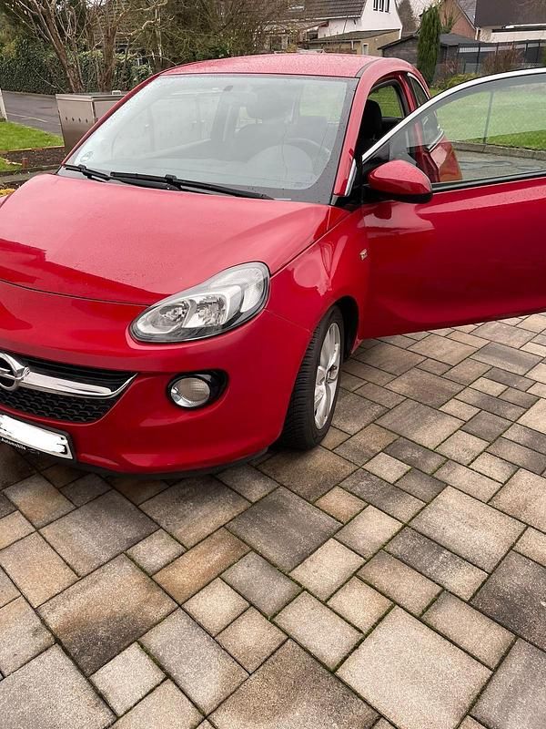 Rot Gebraucht 2015 Opel Adam Kleinwagen | 5.999 € (Fairer Preis) - Bild 1/4