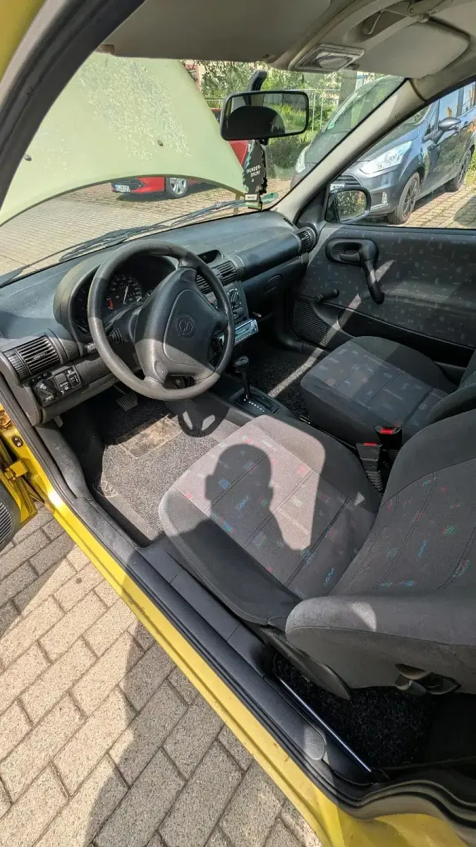 Usata Opel Corsa 60 CV (44 kW) 1997 Utilitaria