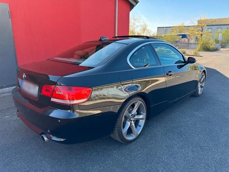 Second-hand BMW 335 306 CP (225 kW) 2007 Negru Coupe