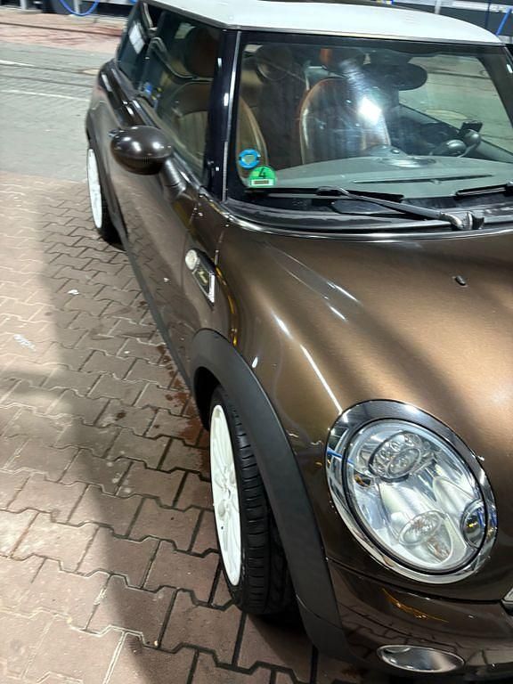 Braun Gebraucht 2009 Mini Cooper Kleinwagen | 5.950 € (Guter Preis) - Bild 1/4