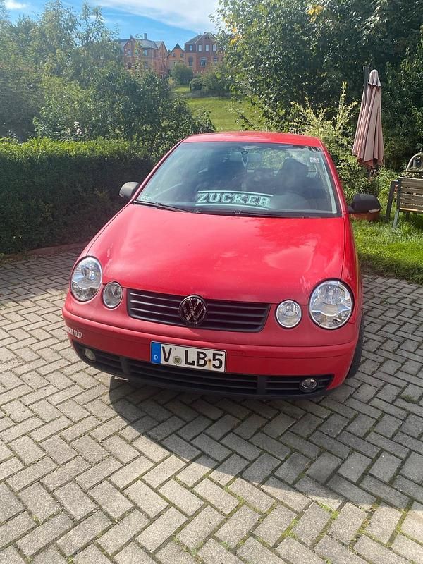 Rot Gebraucht 2005 VW Polo Kleinwagen | 990 € (Superpreis) - Bild 1/4