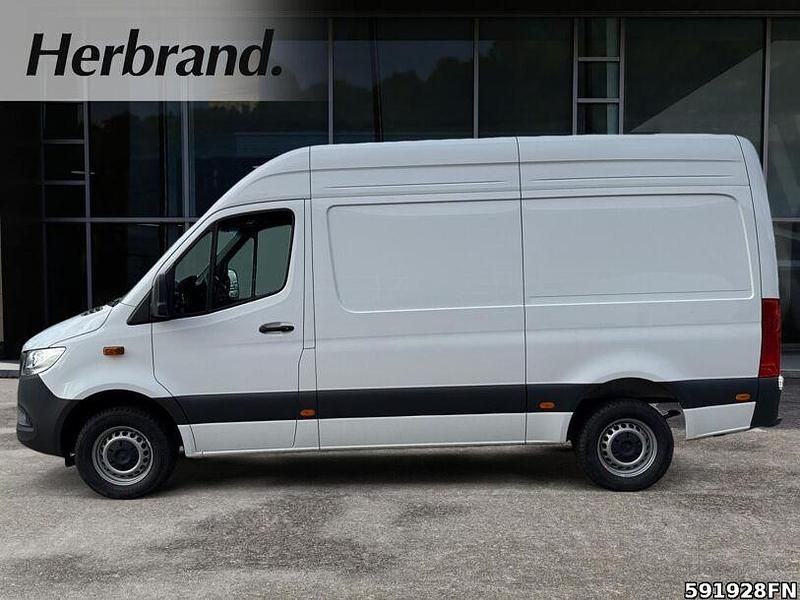 Gebraucht Mercedes Sprinter 170 PS (125 kW) 2024 Weiß Van