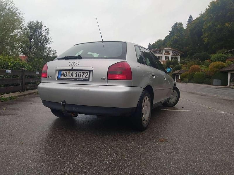 Gebraucht Audi A3 Ambition 101 PS (74 kW) 2000 Silber Limousine