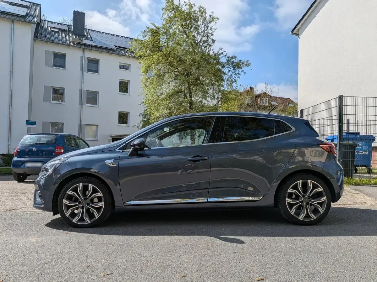 Gebraucht Renault Clio Bose Edition 131 PS (96 kW) 2019 Grau Kleinwagen