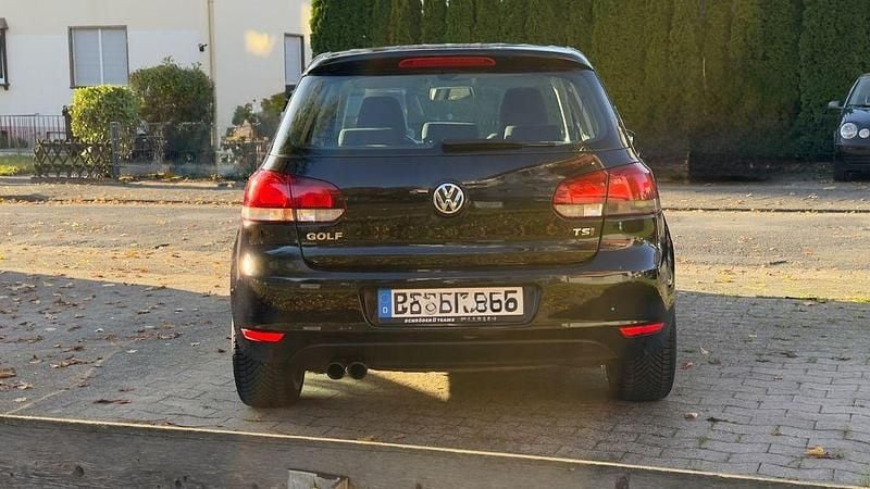 Gebraucht VW Golf VI 122 PS (89 kW) 2009 Schwarz Kleinwagen