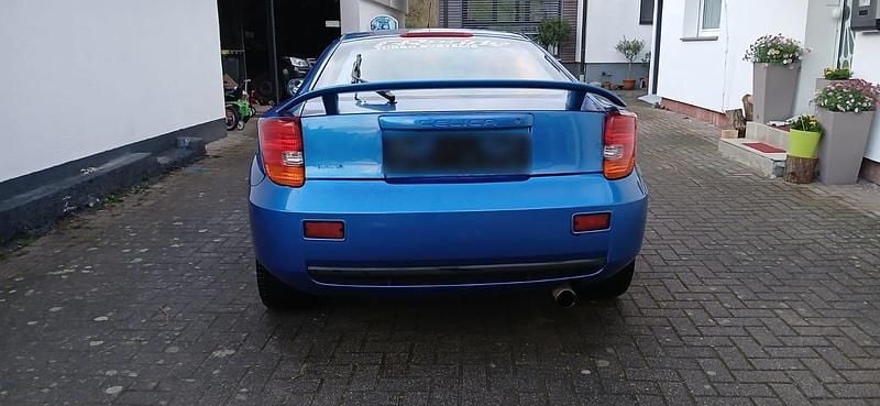 Gebraucht Toyota Celica 143 PS (105 kW) 2000 Blau Coupé