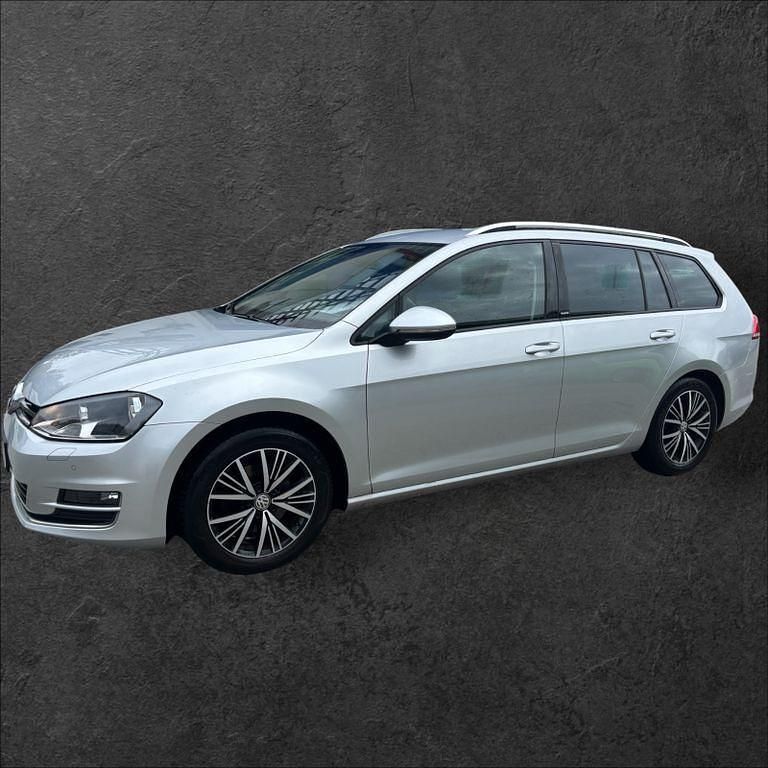 Silber Gebraucht 2016 VW Golf VII Allstar Kombi | 13.790 € (Fairer Preis) - Bild 1/3