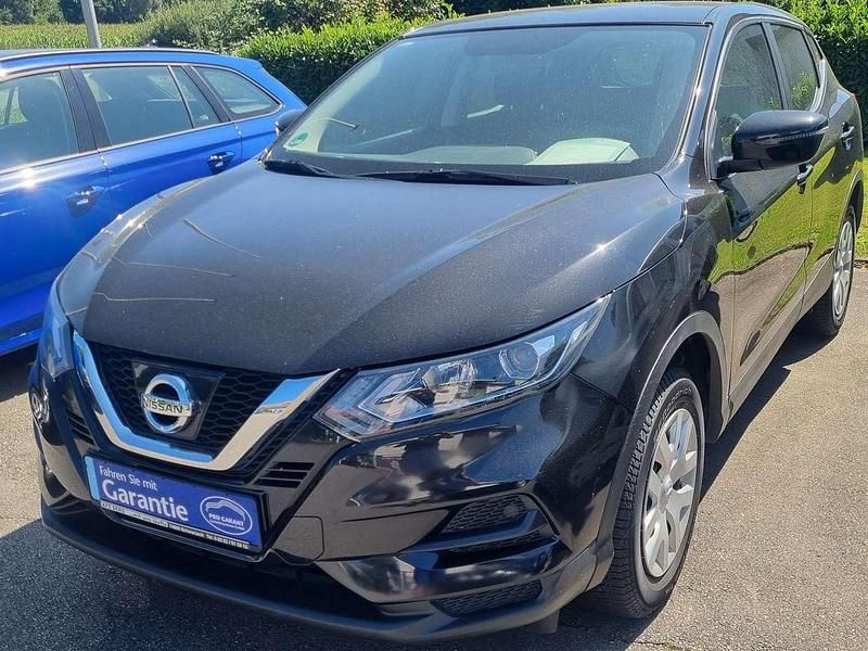 Schwarz Gebraucht 2017 Nissan Qashqai Acenta SUV | 10.990 € (Guter Preis) - Bild 1/4
