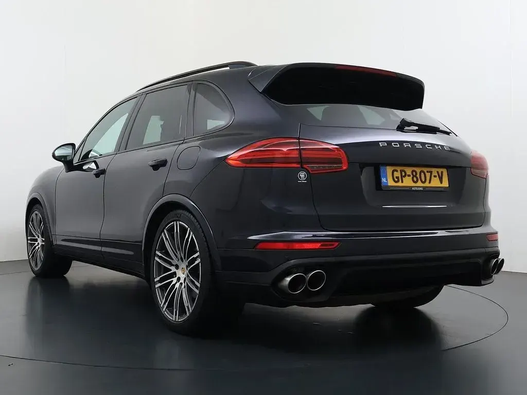 Gebraucht Porsche Cayenne 416 PS (305 kW) 2015 Blau SUV