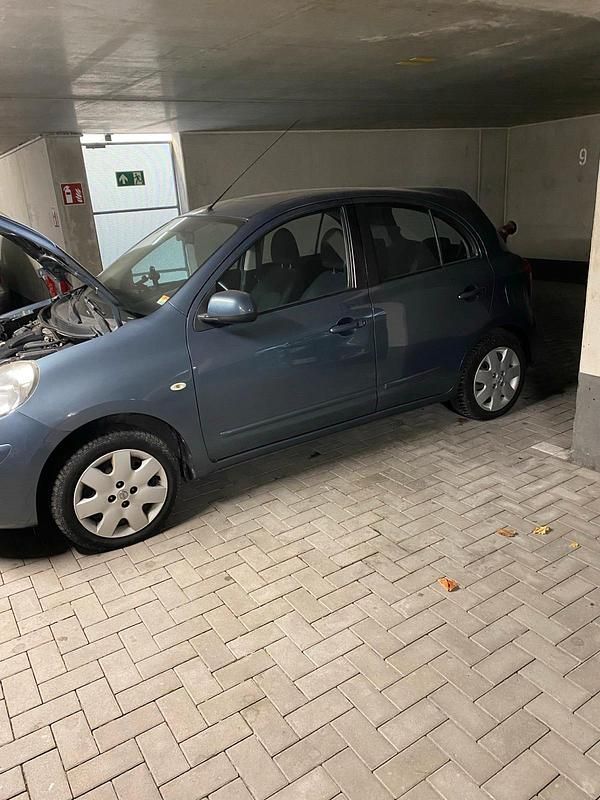 Gebraucht Nissan Micra 84 PS (61 kW) 2012 Grün Kleinwagen