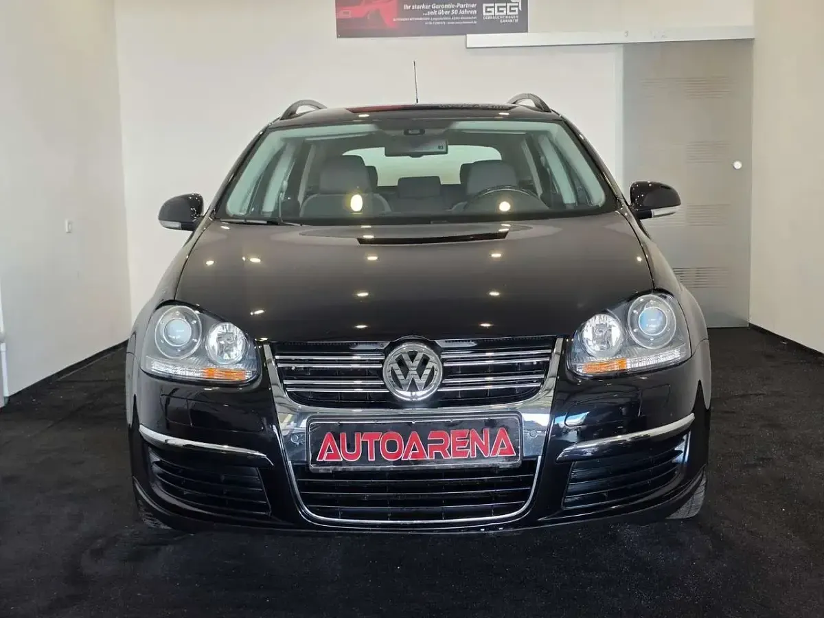 Gebraucht VW Golf IV 102 PS (75 kW) 2005 Schwarz perleffekt Kombi