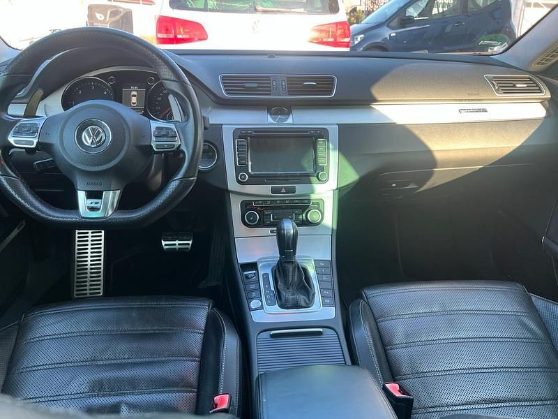 Gebraucht VW Passat R-line 140 PS (102 kW) 2011 Schwarz Coupé