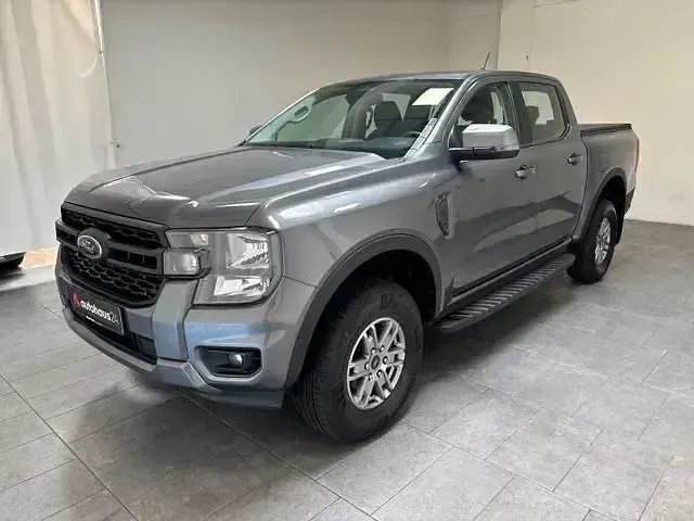Gebraucht Ford Ranger XLT 170 PS (125 kW) 2024 Grau Pickup