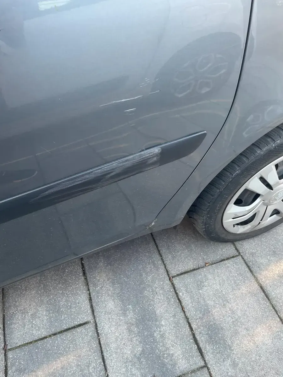 Gebraucht Skoda Roomster 70 PS (51 kW) 2013 Silber Van / Kleinbus