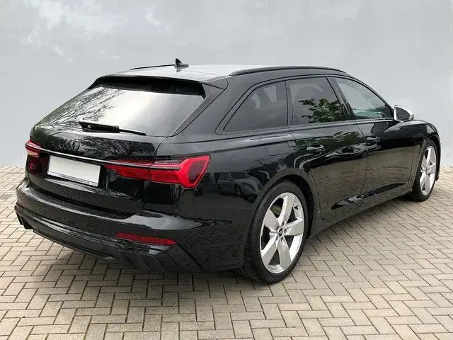 Gebraucht Audi S6 Sport 344 PS (253 kW) 2024 0e mythosschwarz metallic Kombi