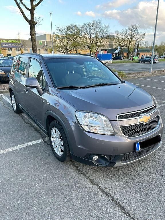 Gebraucht Chevrolet Orlando LT 141 PS (103 kW) 2012 Grau Van / Kleinbus