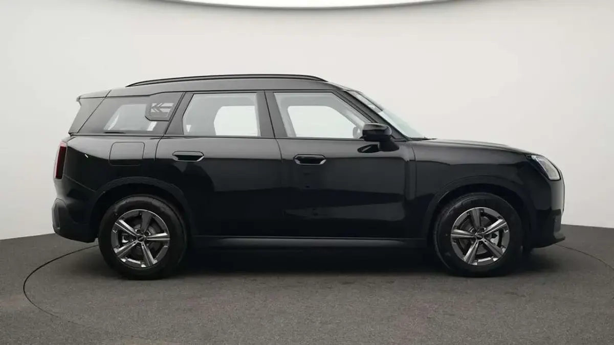 Gebraucht Mini Countryman Classic 163 PS (119 kW) 2025 Schwarz SUV