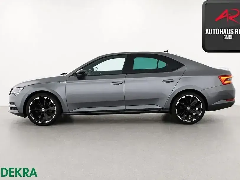 Gebraucht Skoda Superb SportLine 200 PS (147 kW) 2023 Grau Limousine
