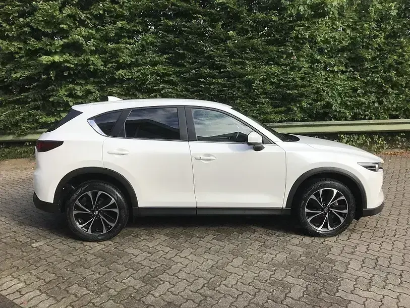 Gebraucht Mazda CX-5 Ad'Vantage 194 PS (142 kW) 2023 Snowflake white SUV