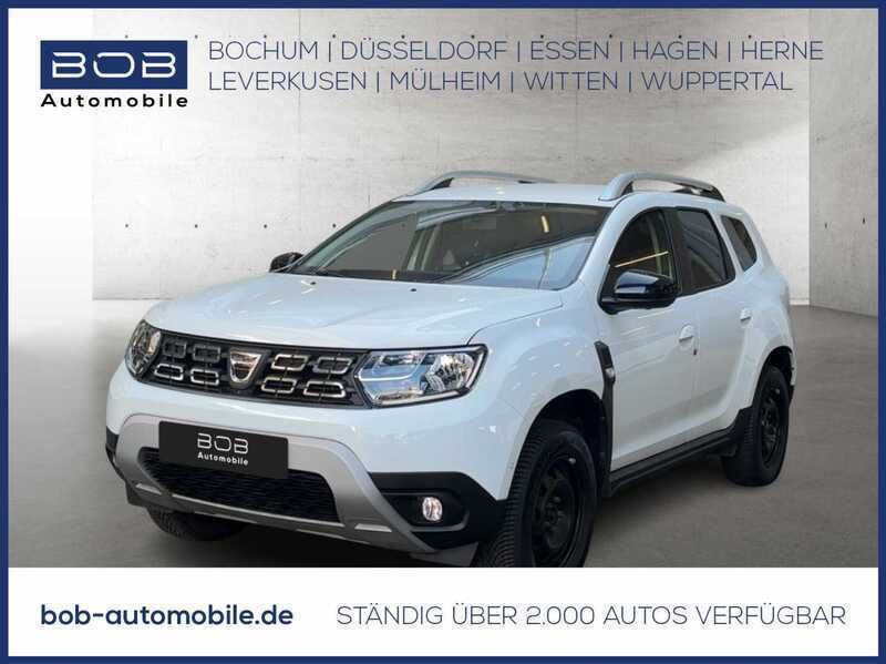 Arktisweiß (weiß) Gebraucht 2021 Dacia Duster Celebration SUV | 15.444 € (Superpreis) - Bild 1/3
