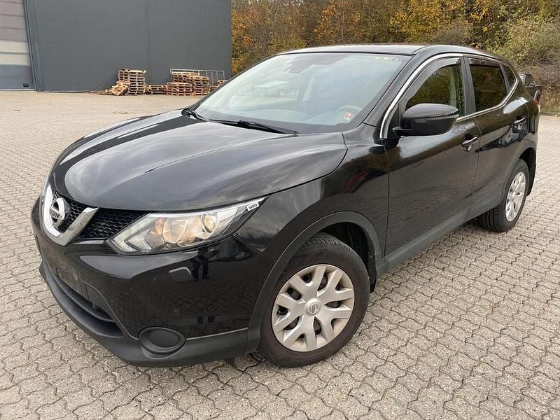 Schwarz Gebraucht 2016 Nissan Qashqai SUV | 8.200 € (Superpreis) - Bild 1/4