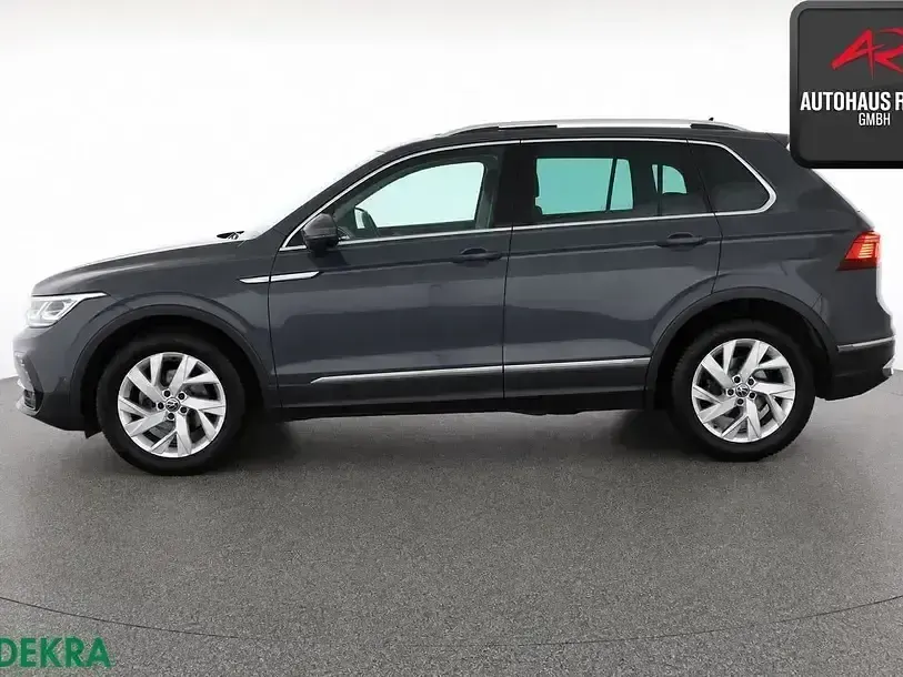Gebraucht VW Tiguan Elegance 150 PS (110 kW) 2023 Grau SUV