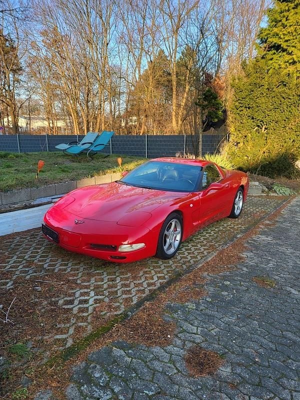 Second-hand Corvette C5 344 CP (253 kW) 1998 Roșu Cabrio