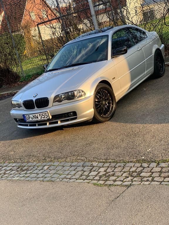 Gebraucht BMW 323 170 PS (125 kW) 1999 Silber Coupé