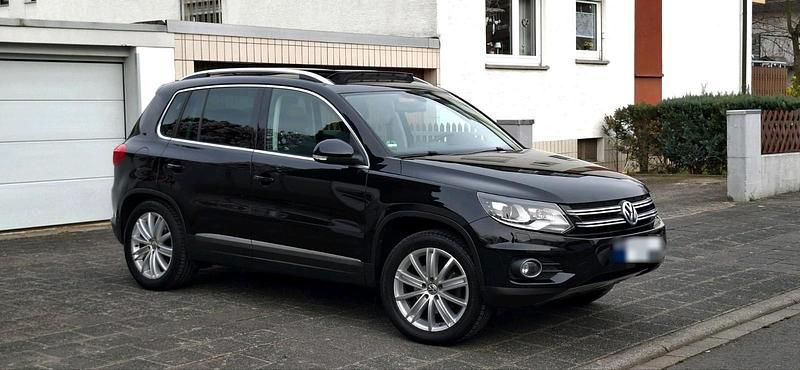 Gebraucht VW Tiguan 140 PS (102 kW) 2012 Schwarz SUV
