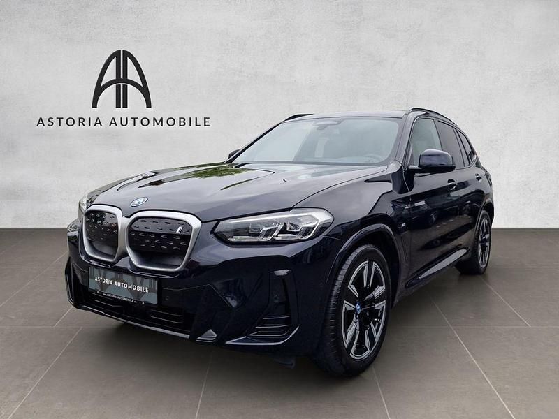 Schwarz Gebraucht 2023 BMW iX3 M Sport SUV | 44.890 € (Guter Preis) - Bild 1/4