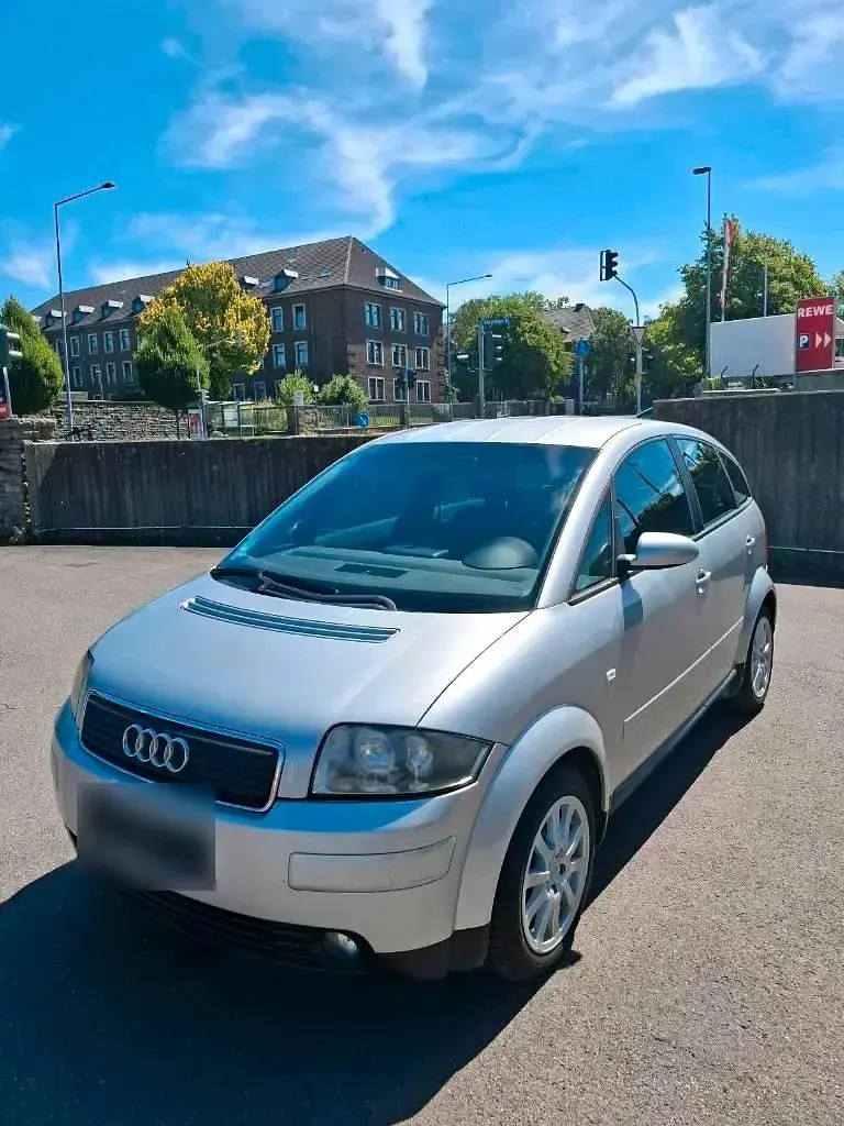 Gebraucht Audi A2 90 PS (66 kW) 2006 Silber Kleinwagen
