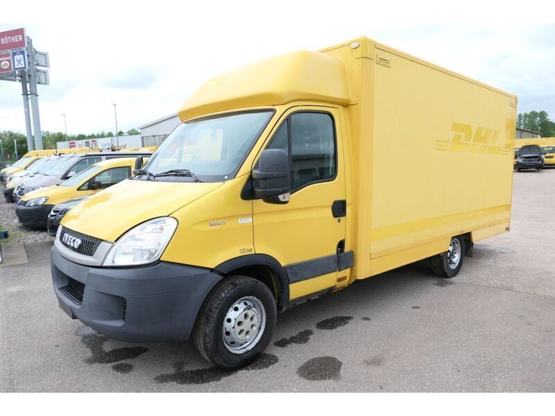 Gelb Gebraucht 2010 Iveco Daily Van | 6.426 € (Superpreis) - Bild 1/3