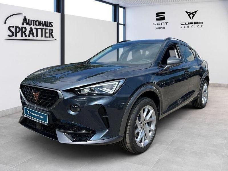 Magnetic grau metallic Gebraucht 2024 Cupra Formentor SUV | 25.380 € (Superpreis) - Bild 1/4