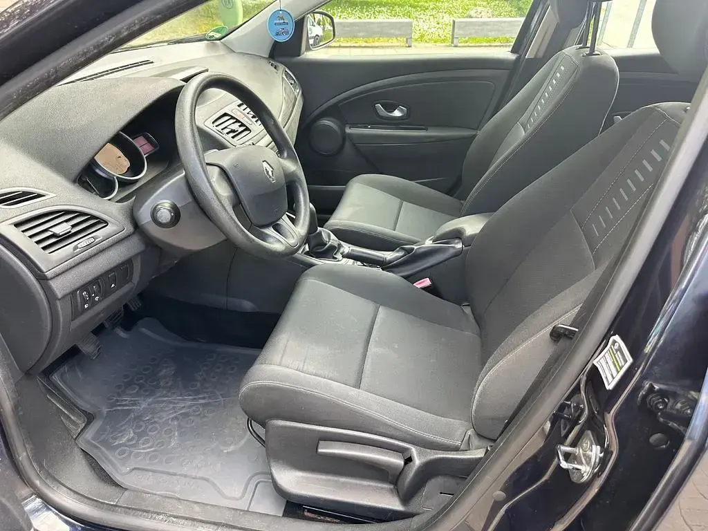 Gebraucht Renault Mégane Expression 101 PS (74 kW) 2009 Blau Limousine