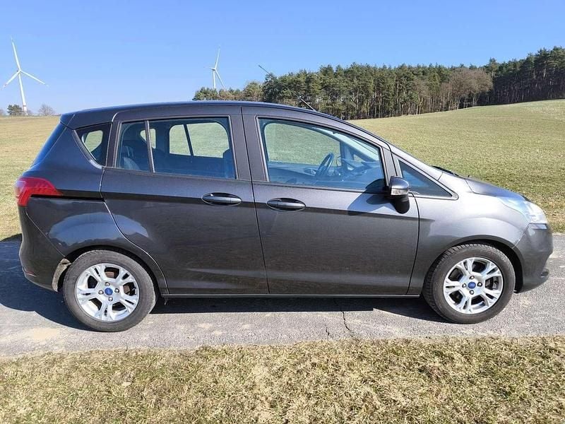 Usata Ford B-MAX 101 CV (74 kW) 2017 Monovolume