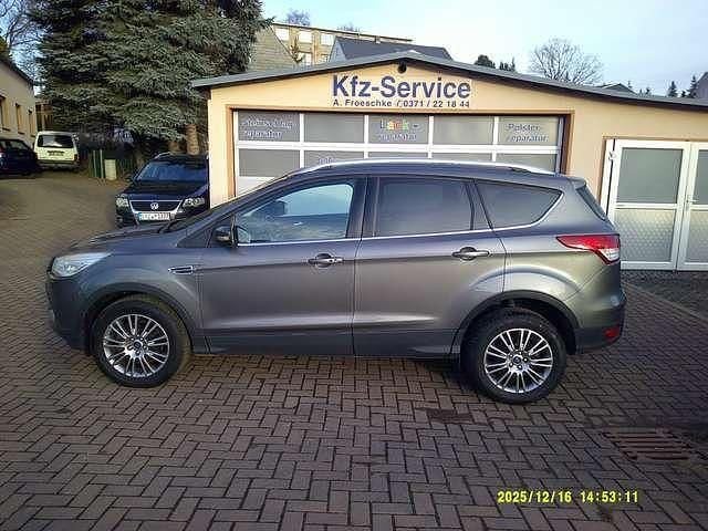 Gebraucht Ford Kuga Titanium 140 PS (102 kW) 2014 Grau SUV