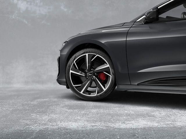 Gebraucht Audi A6 e-tron Sport 210 kW (286 PS) 2025 Magnetgrau Kombi