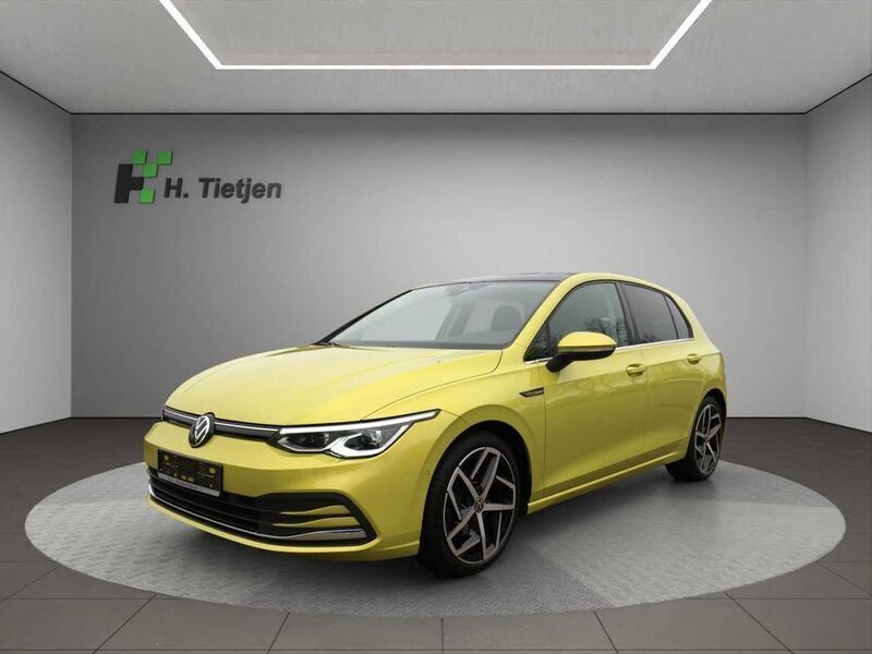 Gelb Gebraucht 2020 VW Golf VIII Style Limousine | 19.390 € (Fairer Preis) - Bild 1/4