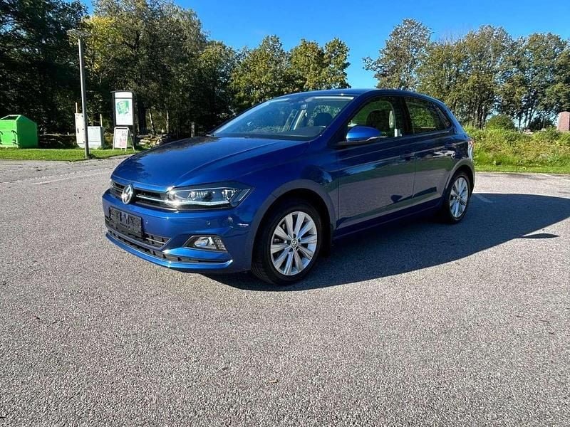 Blau Gebraucht 2019 VW Polo Highline Limousine | 14.500 € (Superpreis) - Bild 1/4