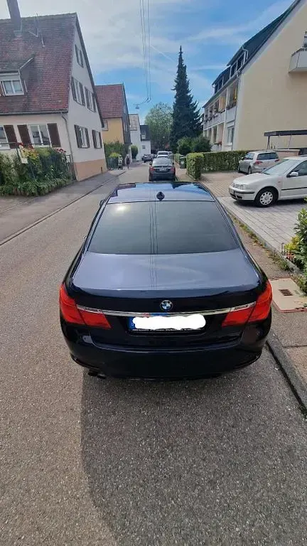 Gebraucht BMW 730 245 PS (180 kW) 2011 Blau Limousine