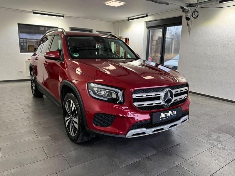 Gebraucht Mercedes GLB220 190 PS (139 kW) 2022 Rot SUV