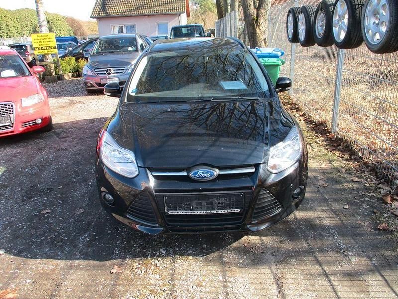 Gebraucht Ford Focus SYNC Edition 101 PS (74 kW) 2013 Other Kombi